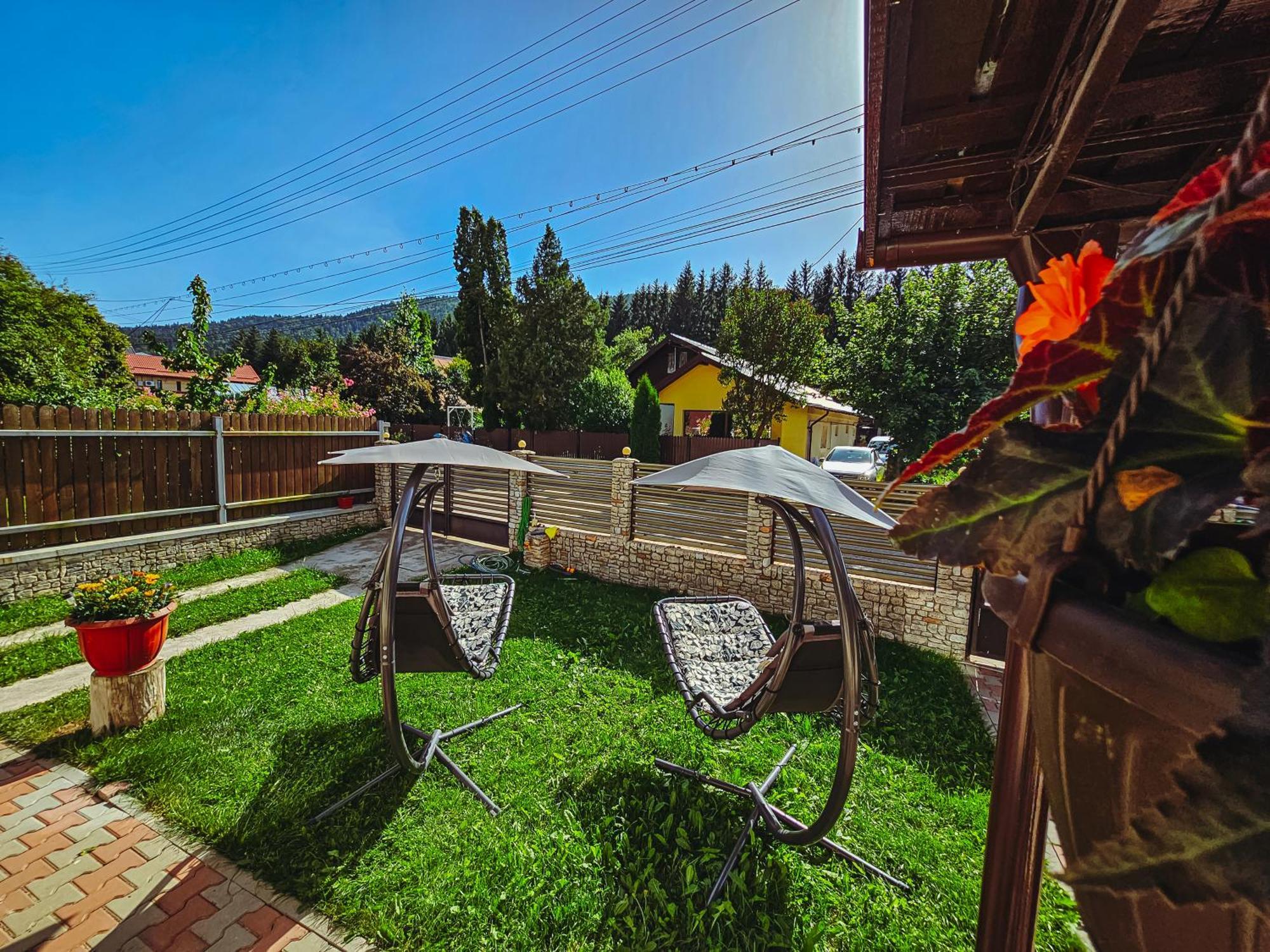 Alpine Bliss Sinaia Hotel Exterior photo