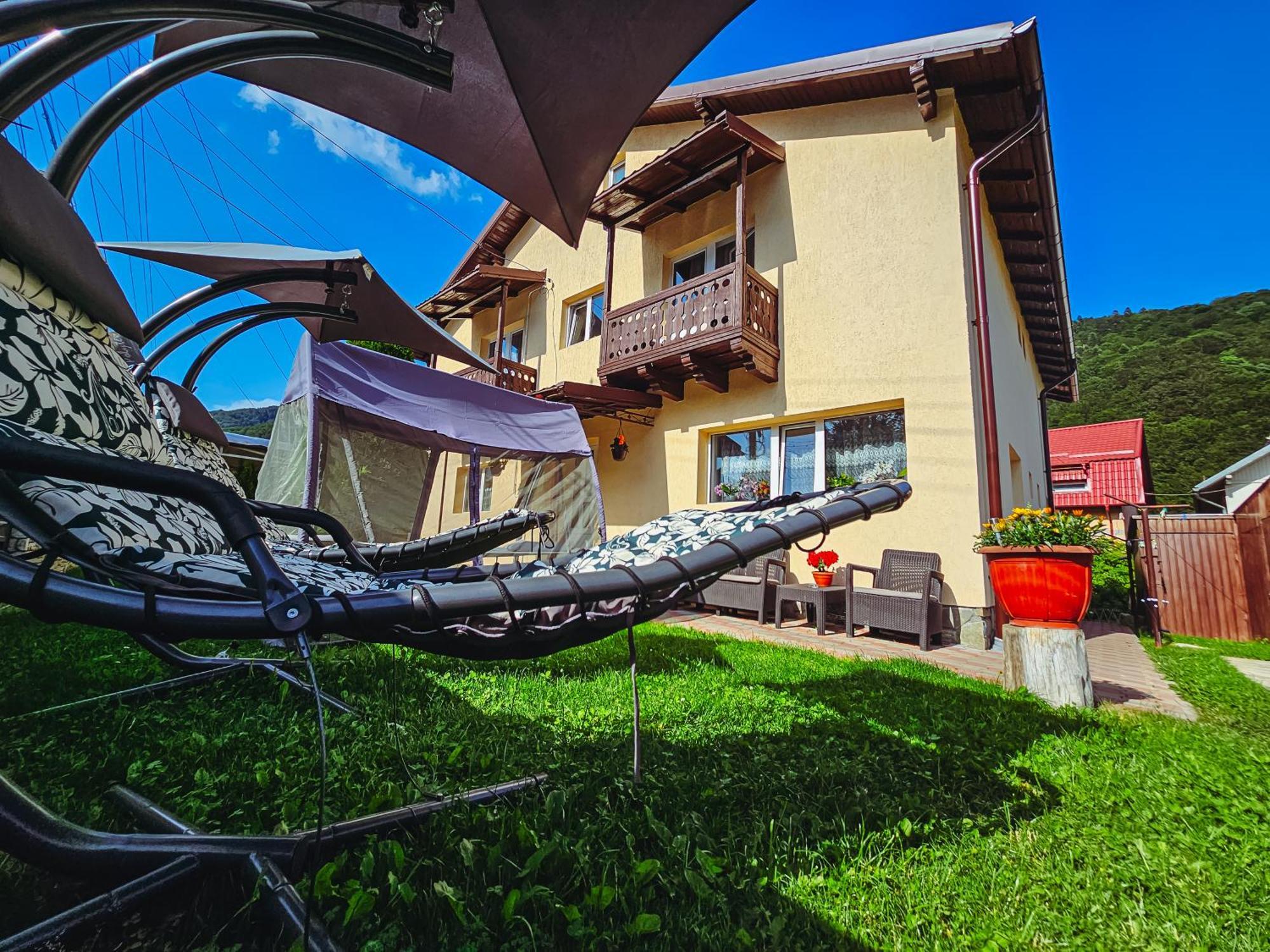 Alpine Bliss Sinaia Hotel Exterior photo